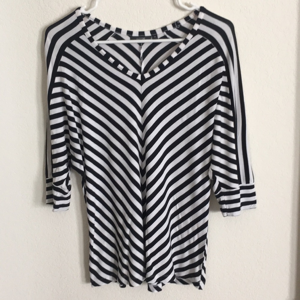 Striped Apt. 9 Top Size M